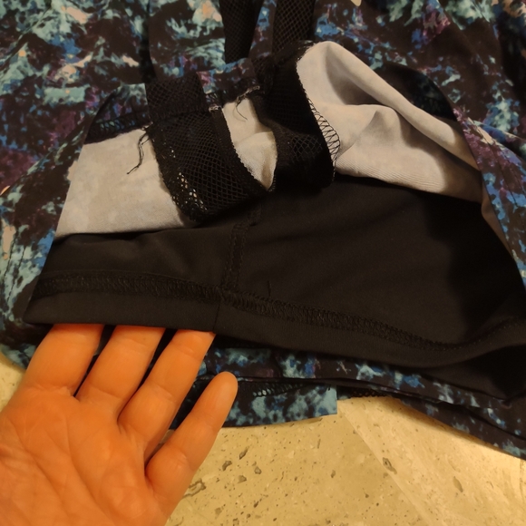 Fabletics shorts - Picture 7 of 7